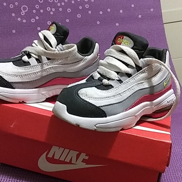 nike little max 95